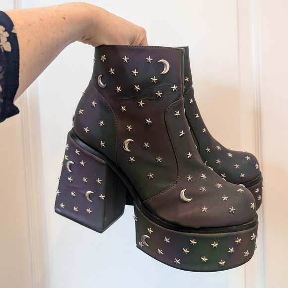 Starry Night Platform Ankle Boots - Picture 2 of 16